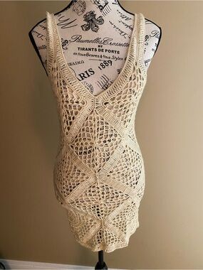 I Love H81 Openwork Crochet Tank Top in Cream